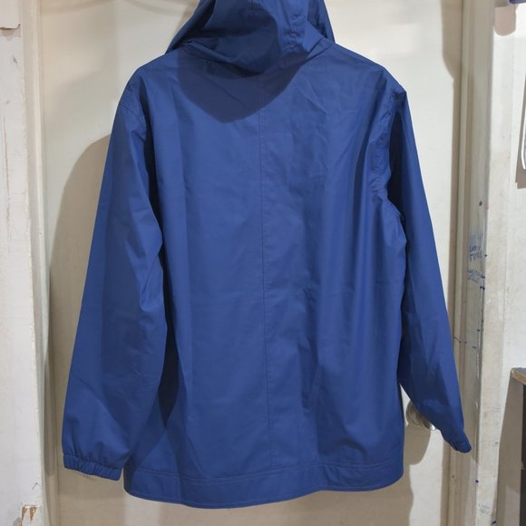 Weatherproof Vintage Women's Rain Slicker Jacket - Picture 5 of 6
